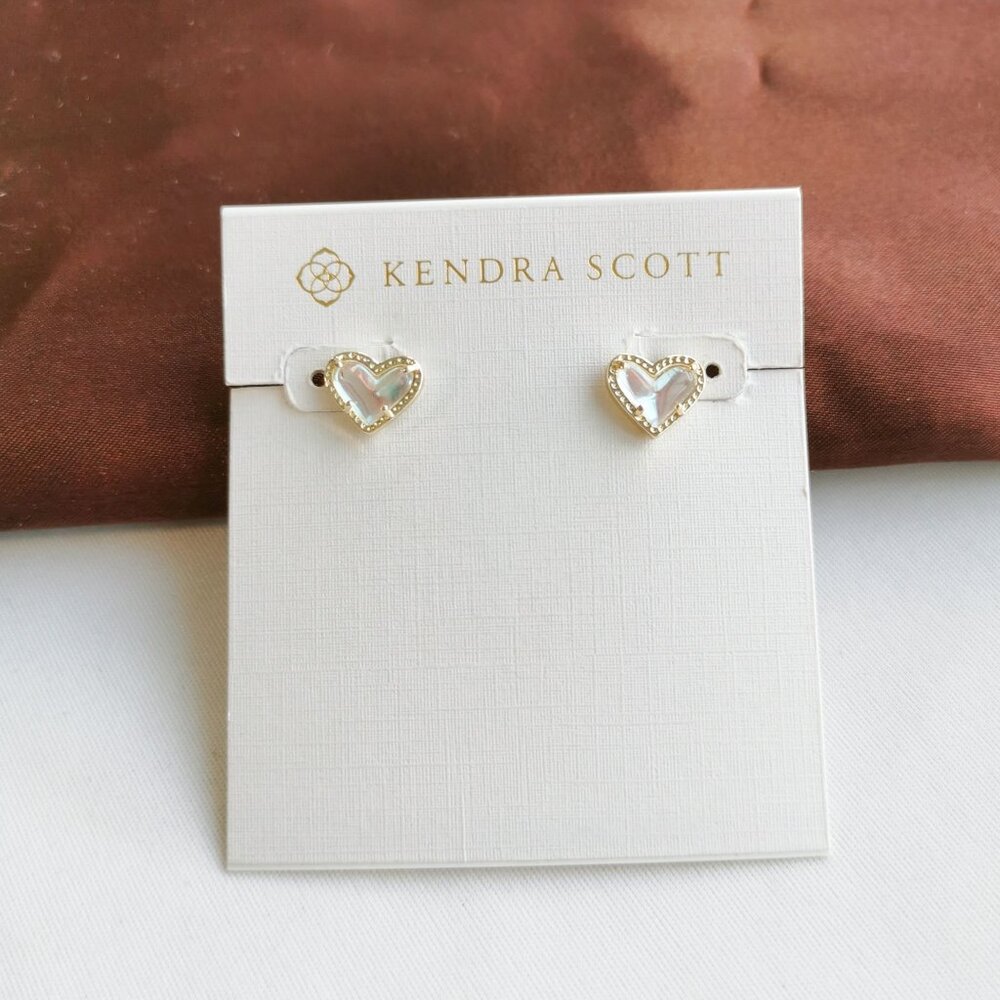 Kendra Scott Heart Earrings in Silver and White